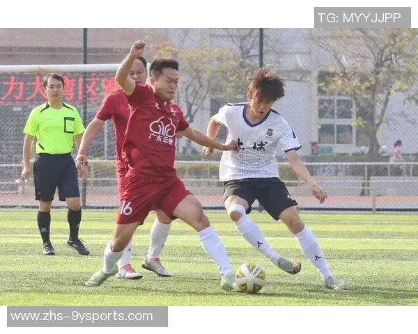 足球奶奶10带你领略绿茵场上的传奇故事与温情瞬间